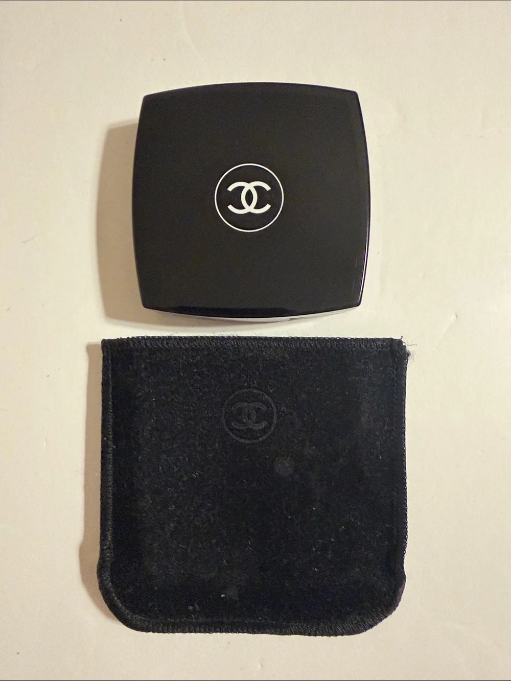 CHANEL Black Glossy Compact Powder Blush Case with White CC Emblem